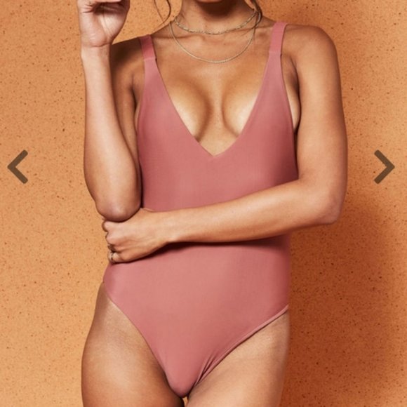 Lulu's Charlie Holiday Sahara One-Piece in Mauve - Picture 1 of 9